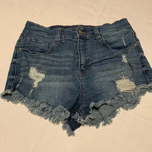 Wallflower womans jean shorts,Size 9